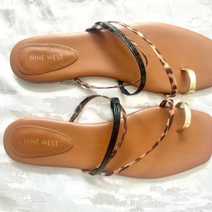 NEW Nine West Cins Toe Run Flat Strappy Slide Sandals/Size 12
